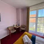 Aleksander 2*