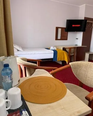 Otel Aleksander 2*
