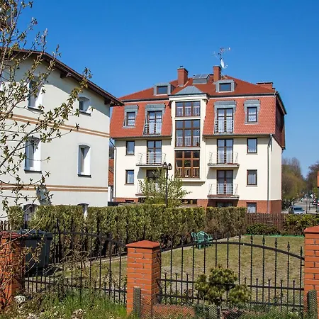 Hotell Aleksander 2*